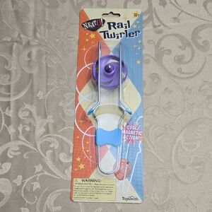 Toysmith Rail Twirler